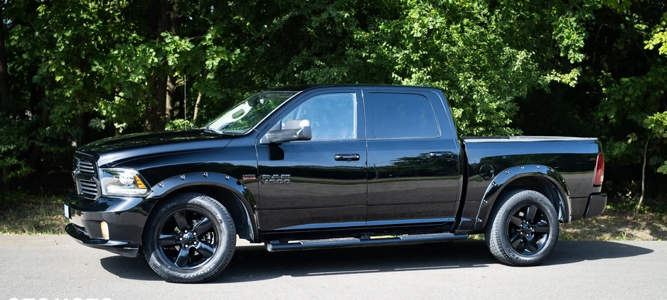 Dodge RAM cena 92000 przebieg: 195000, rok produkcji 2013 z Warszawa małe 137